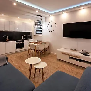apartament-na-rybackiej.kolobrzeghotels.com/